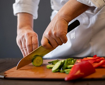 10 лучших наборов кухонных ножей хорошего качества